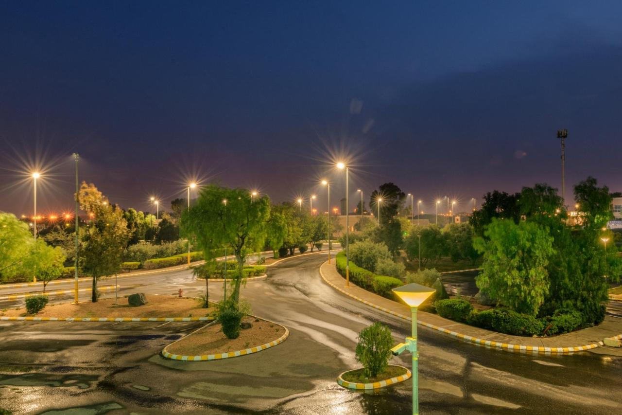 Airport Hotel And Resort Abha Buitenkant foto