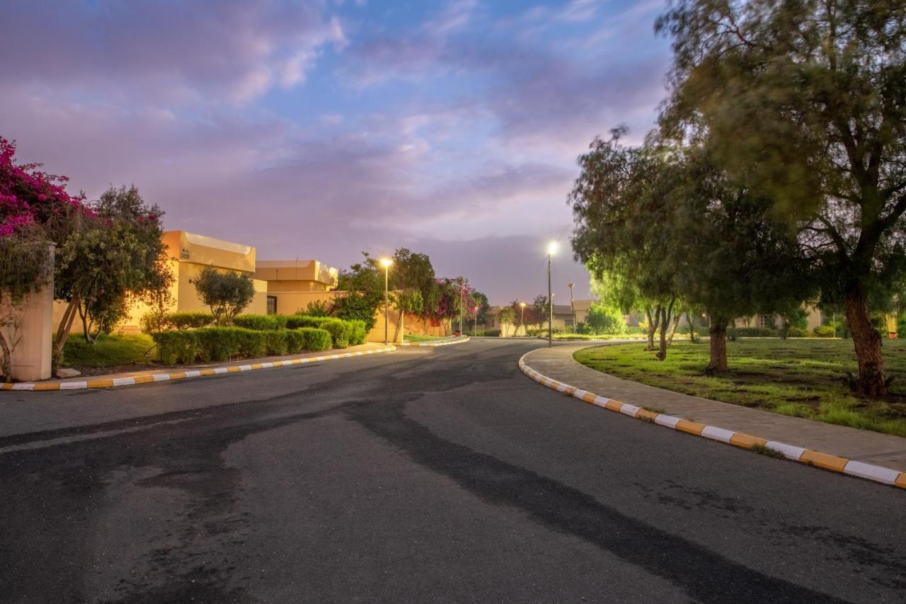 Airport Hotel And Resort Abha Buitenkant foto